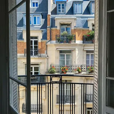 Cozy 17th Near Arc De Triomphe *